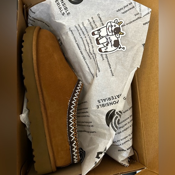 🌰BNIB UGG Tasman Chestnut Slippers - women’s 6🌰 - Picture 2 of 5